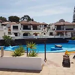 Paraiso Royal Ombra 아파트 *